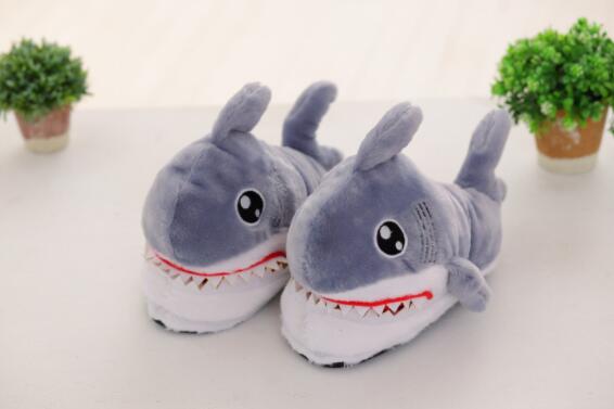 Pantuflas Boca de Tiburón
